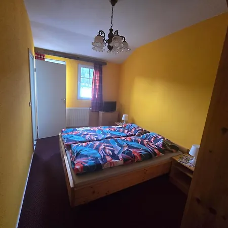 Knappensaal 1zimmer 3xbett Altenberg