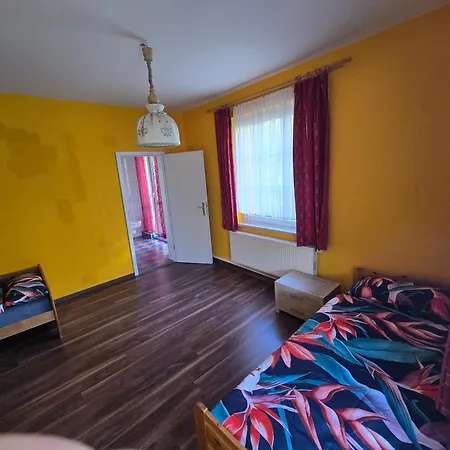 Knappensaal 1zimmer 3xbett
